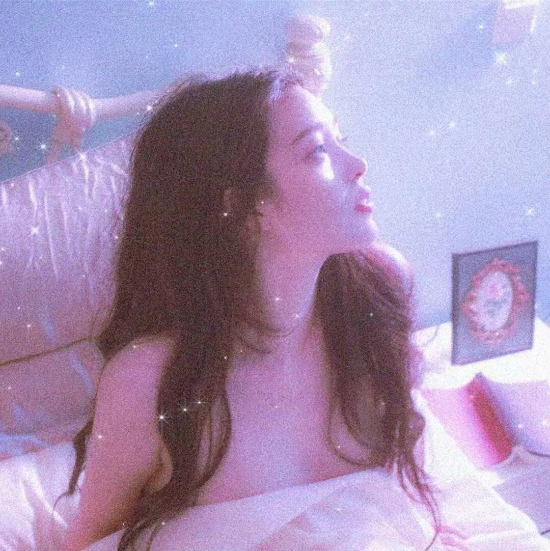 春闺三凤